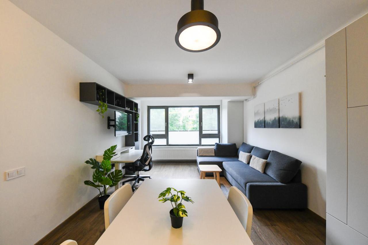Modern Apartment In A Quiet Area Cluj-Napoca Eksteriør billede